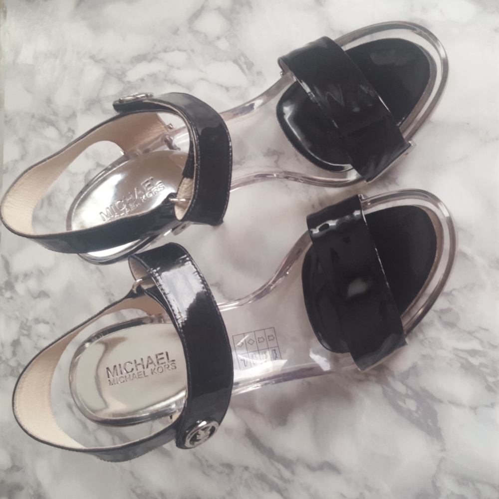 Michael Kors Lani Sandals, Black - Size 9M